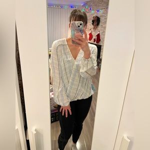 3 FOR $15 - NEVER WORN - MAX STUDIO PLAID BLOUSE